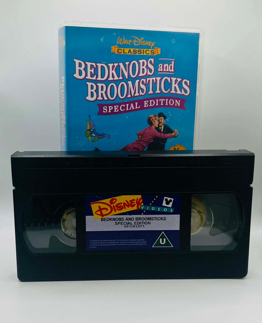 Bedknobs and Broomsticks Special Edition (U)