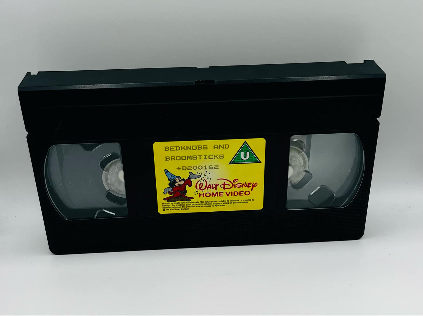 Bedknobs And Broomsticks (U)