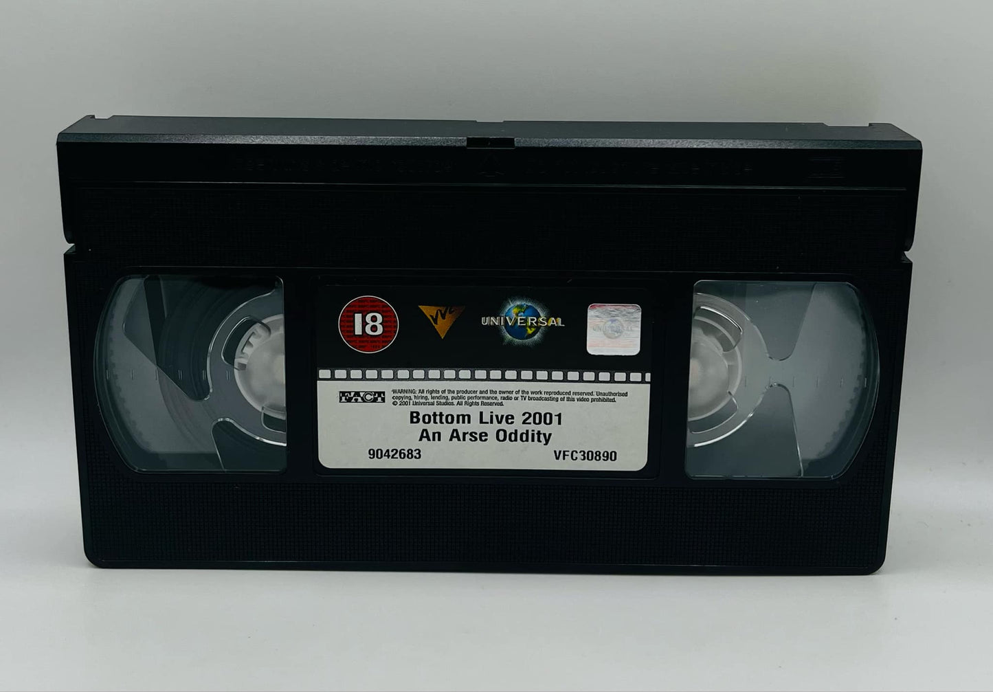 Bottom (2001: An Arse Oddity) (18)