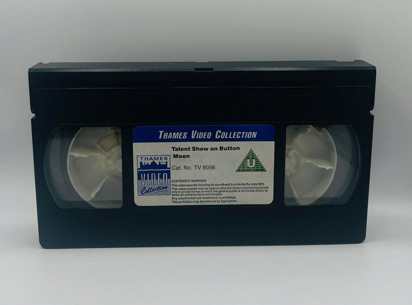 Button Moon (Talent Show) (U)