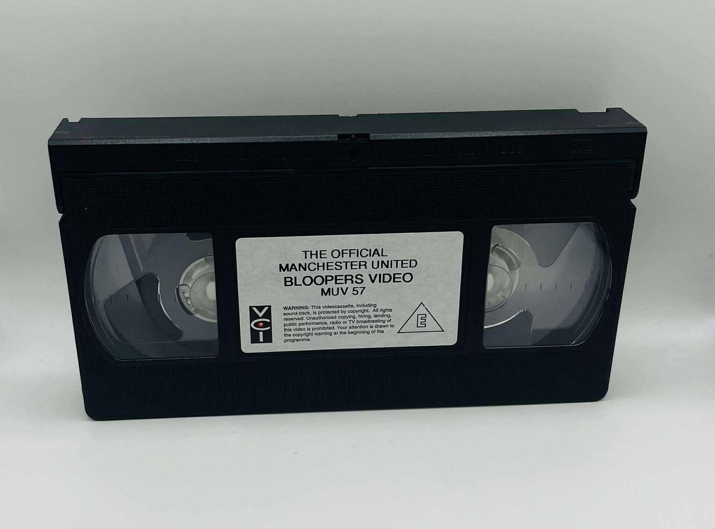 Manchester United (The Official Bloopers Video) (U)