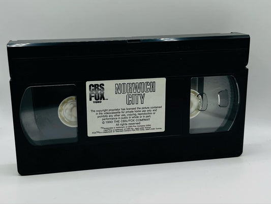 Norwich City (1989/90 League Review) (U)