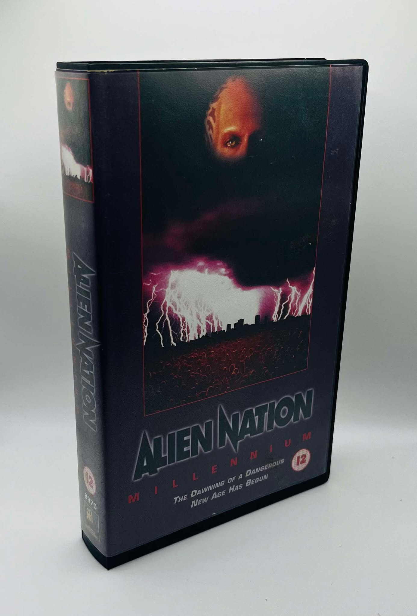 Alien Nation (Millennium) (12) (Big Box) – Orter