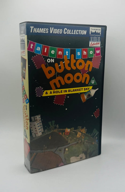 Button Moon (Talent Show) (U)