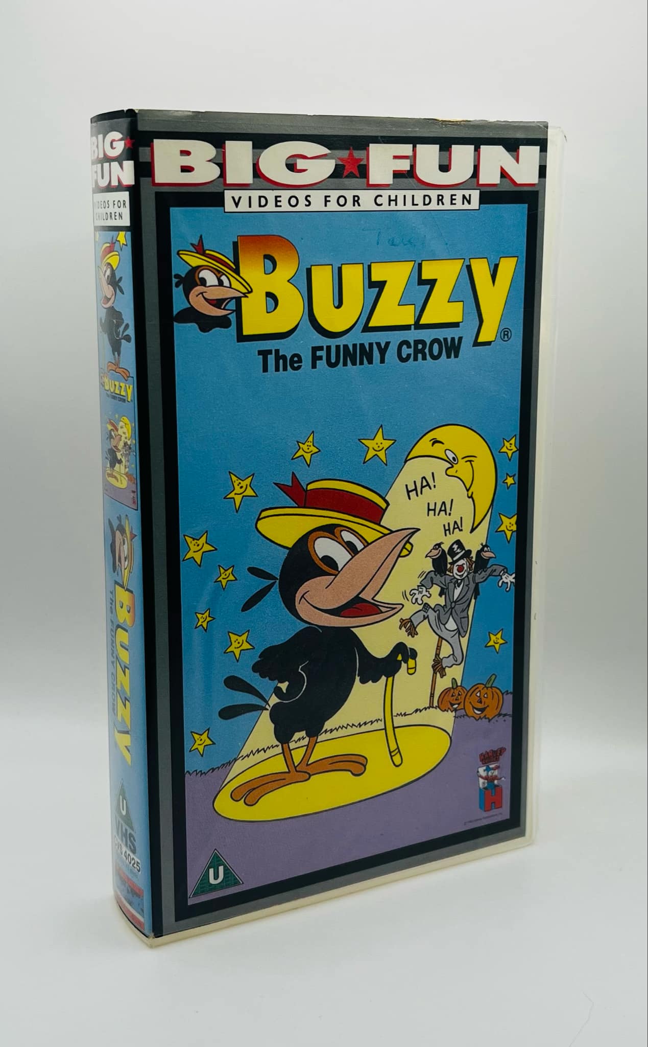 Buzzy The Funny Crow (U)