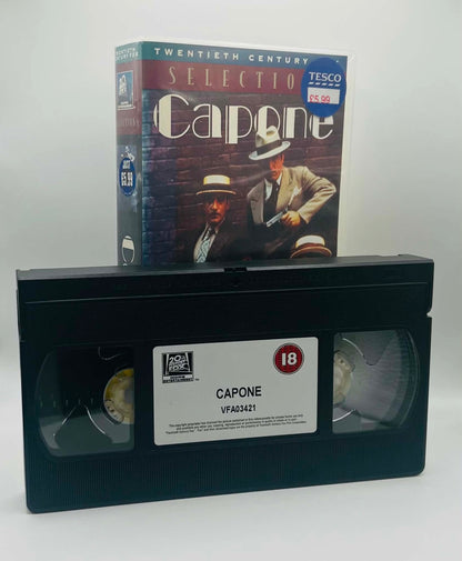 Capone (18)