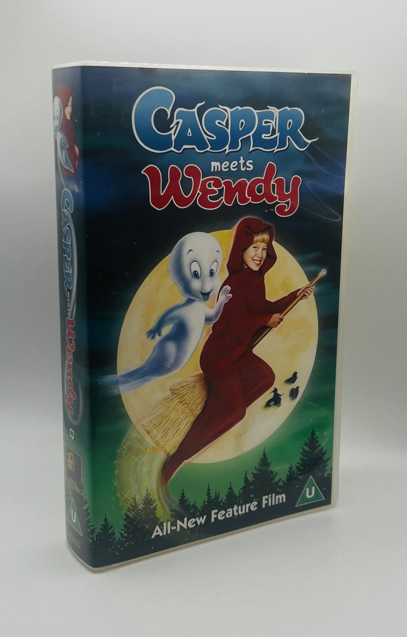 Casper Meets Wendy (U)