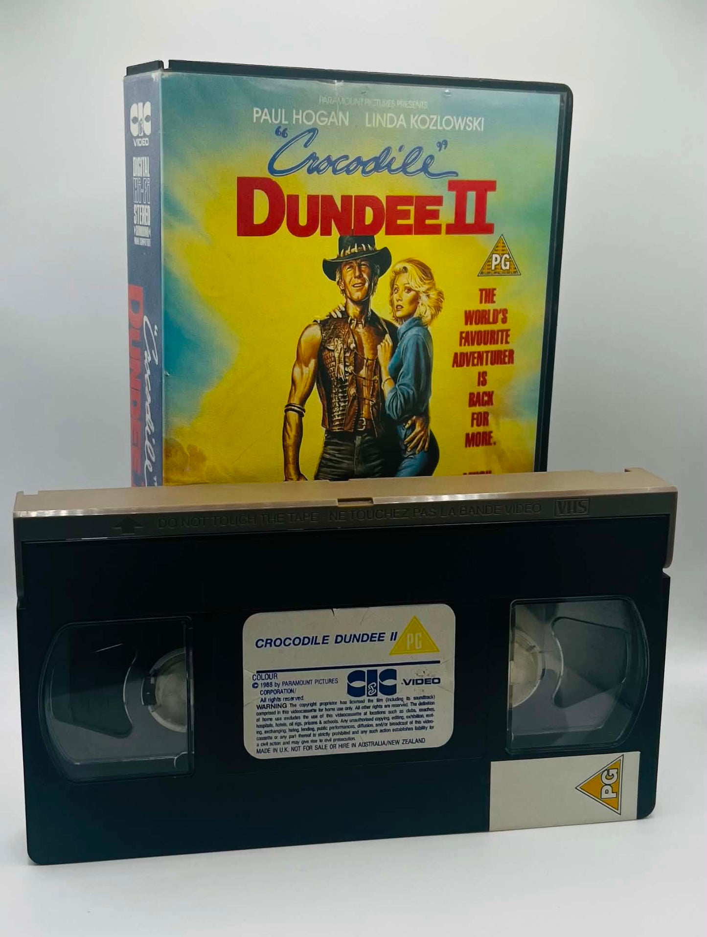 Crocodile Dundee 2 (PG) (Big Box)