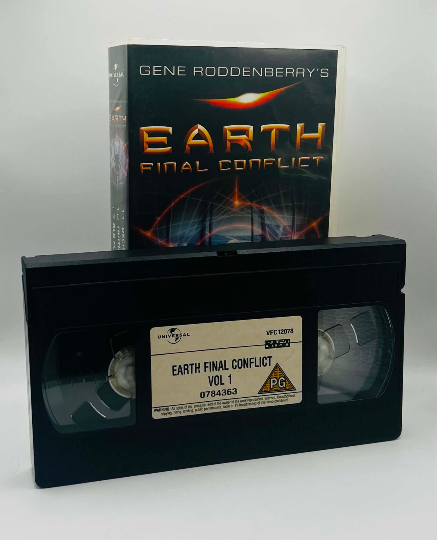 Earth Final Conflict (1.1-1.3) (PG)