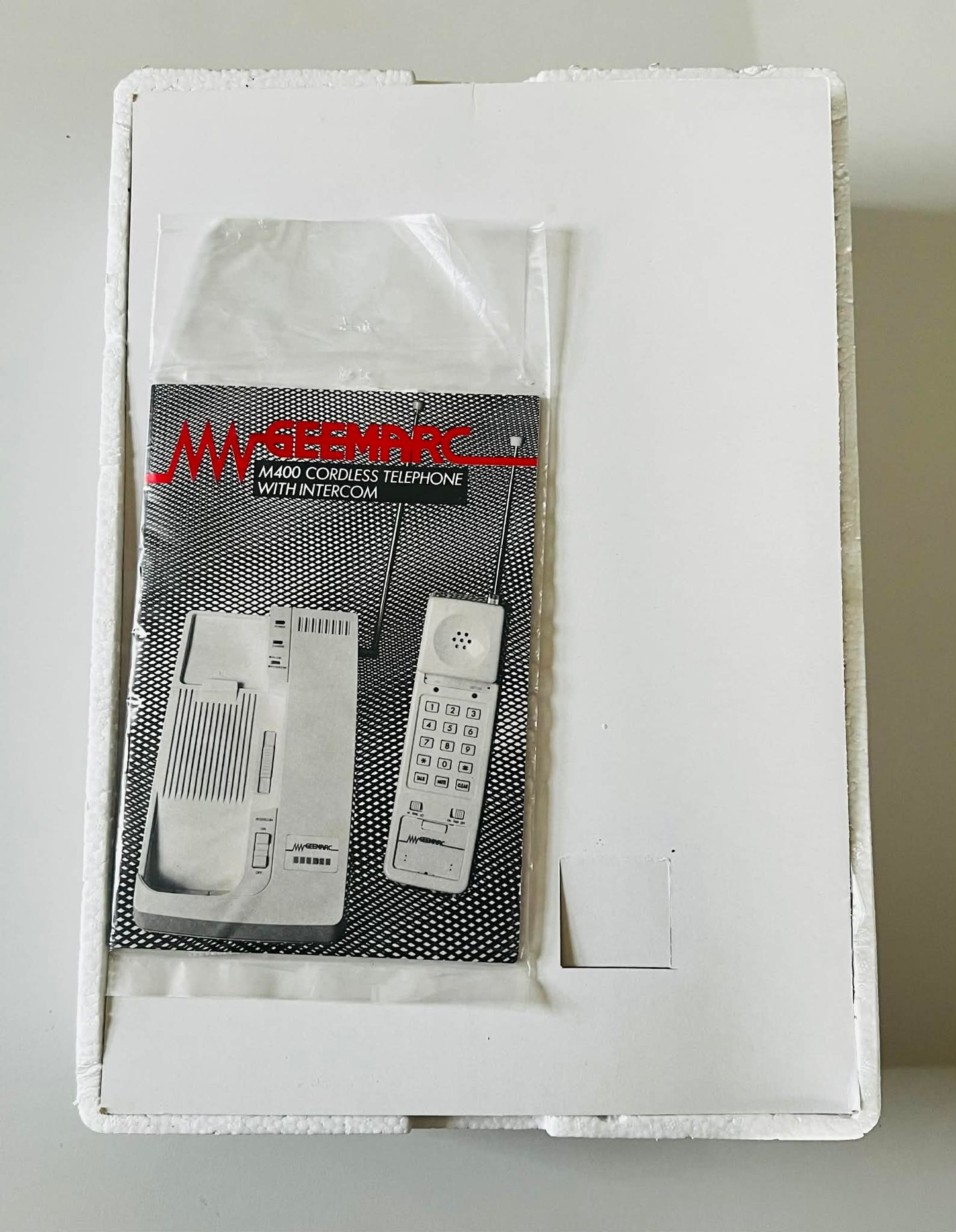 Geemarc Dual Pack (M400 Cordless Telephone + Wake 'N Talk Extension)