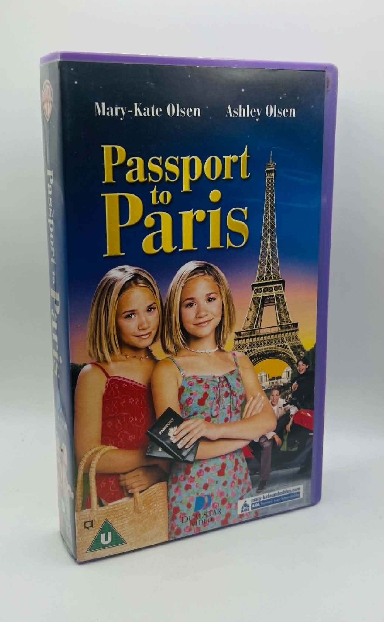 Passport To Paris (U)