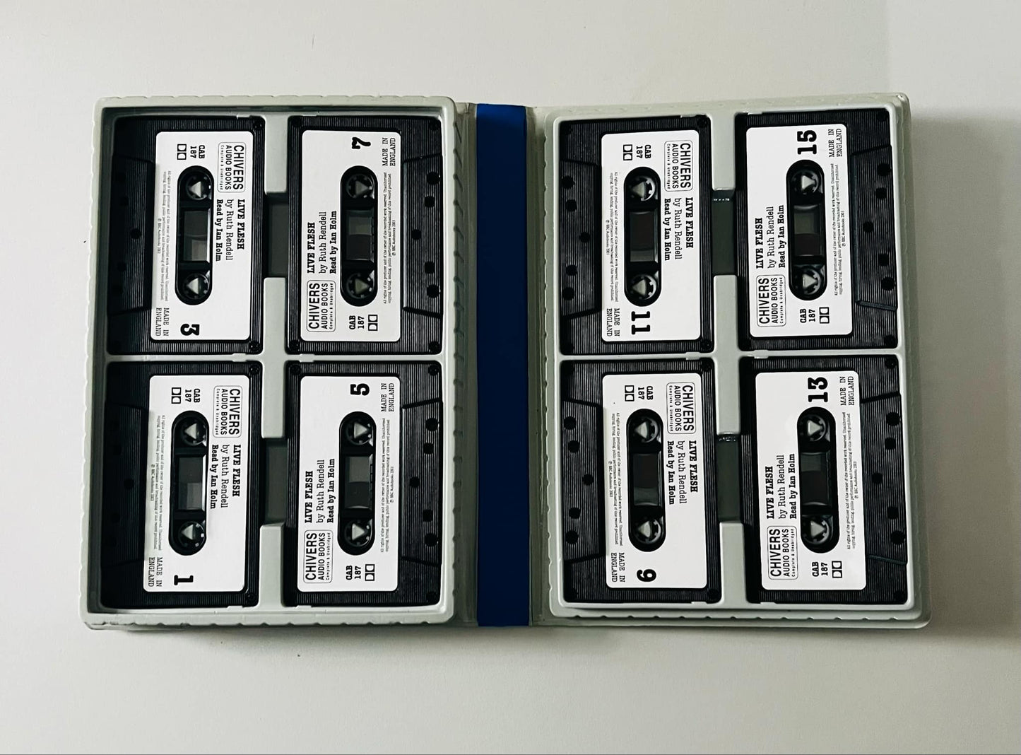 Live Flesh (Ruth Rendell) (8 Cassettes)
