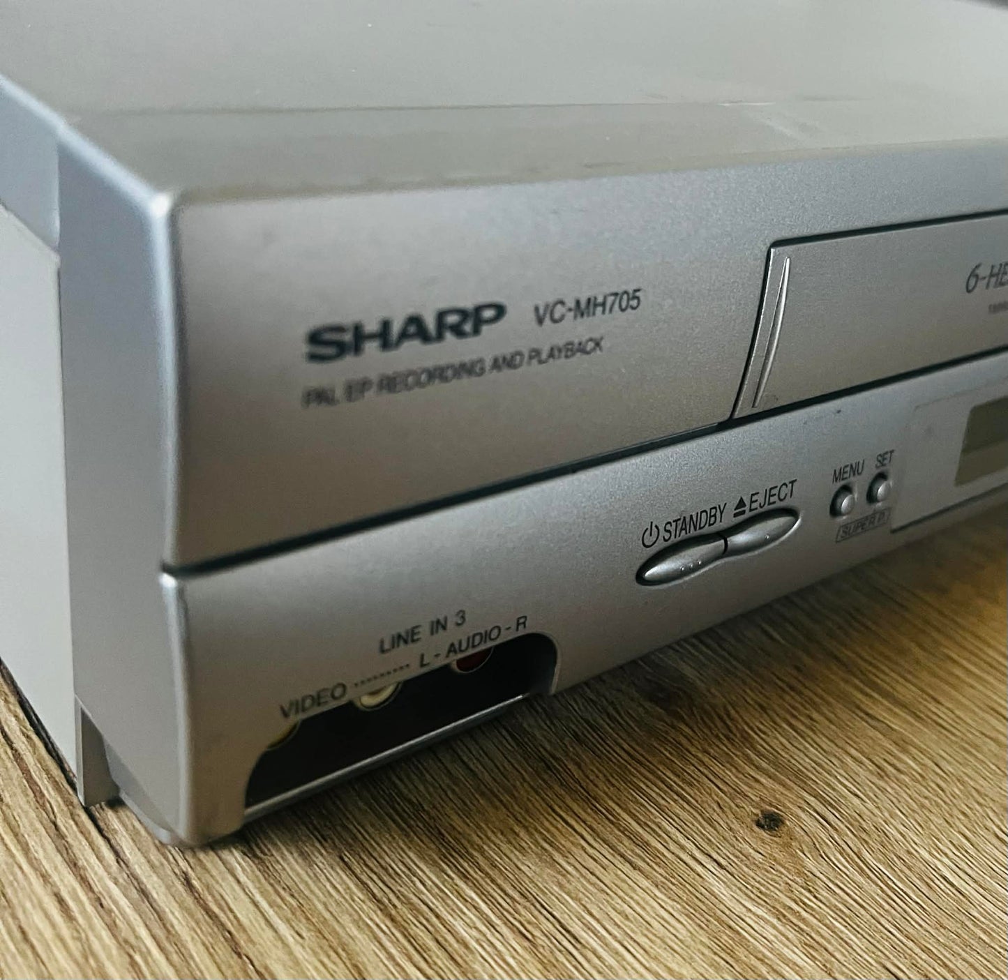 Sharp VC-MH705 Video Recorder + Scart to HDMI Lead