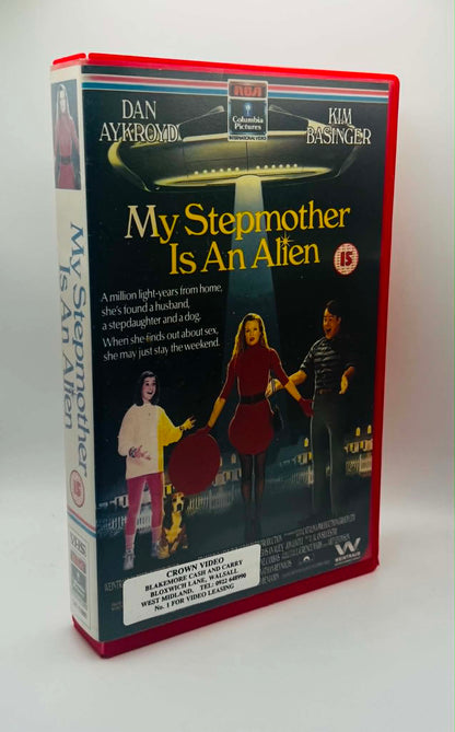 My Stepmother Is An Alien (15) (Big Box)