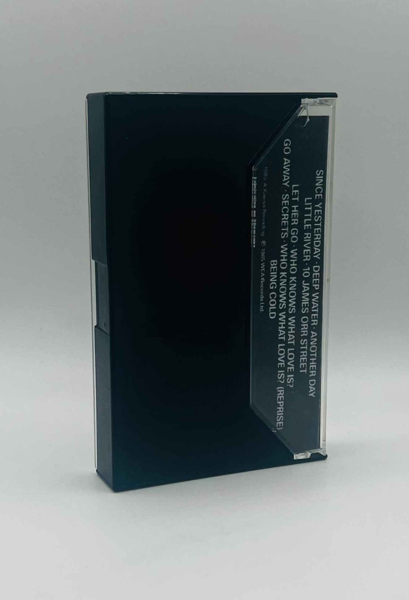 Strawberry Switchblade (Chromedioxide Cassette)
