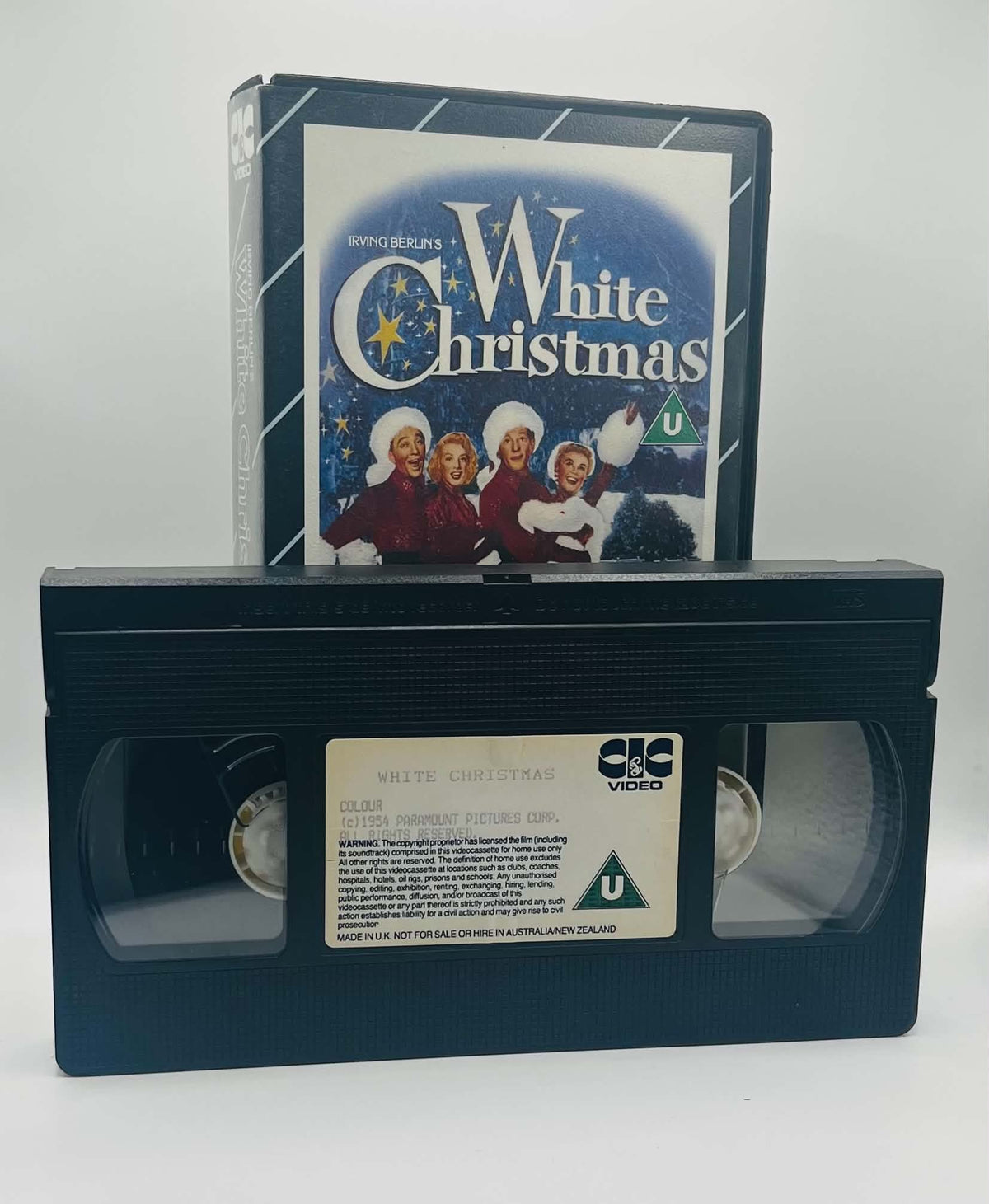White Christmas (U) (CiC Stripey)